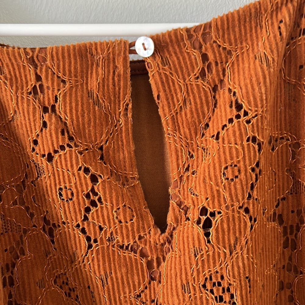 Anthropologie Dolan Left Coast Norah Floral Corduroy Blouse in Camel/Rust Size M - Picture 5 of 7